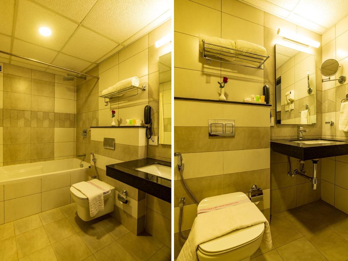 Arctic Hotel Kochi Екстер'єр фото